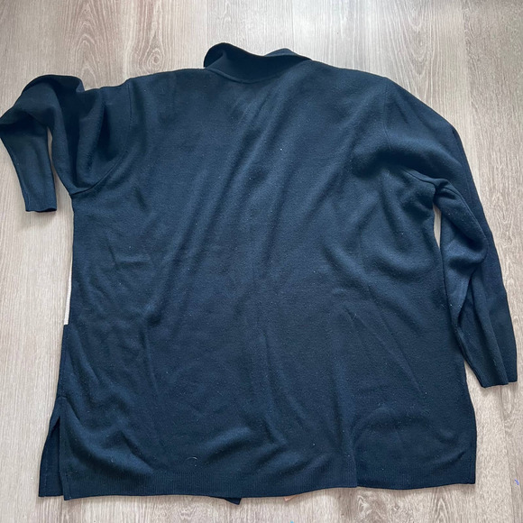 Karen Lessly Large Button Down Sweater Colorblock Black/Tan/Red 100% Acrylic - Picture 6 of 8